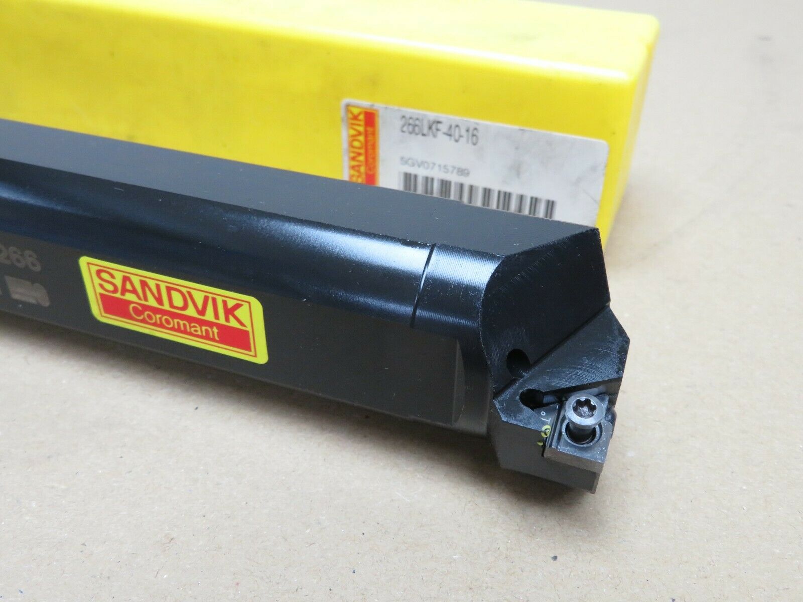 Sandvik 266LKF4016 CoroThread® 266 Left Hand Internal Threading Bar